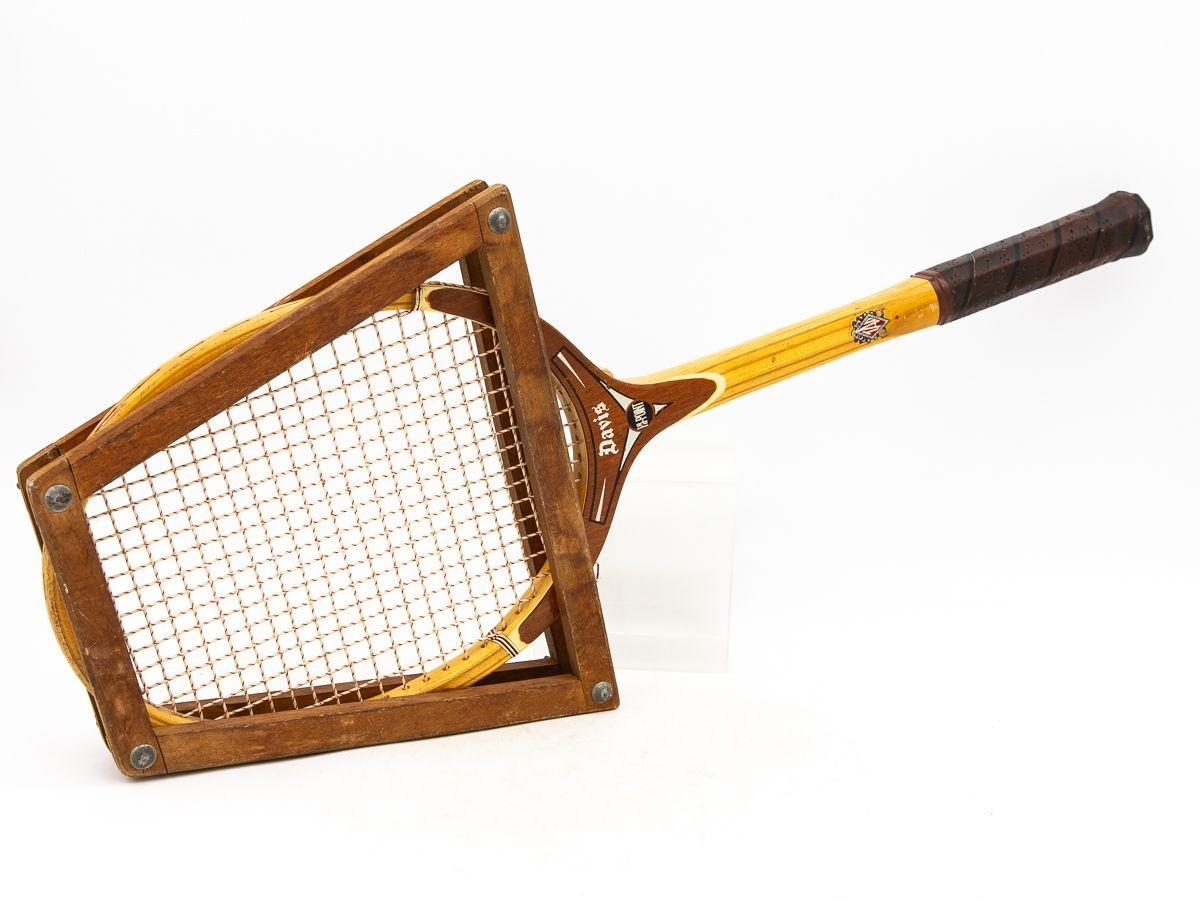 American Vintage Davis Tennis Racket with Press, USA 1970s For Sale
