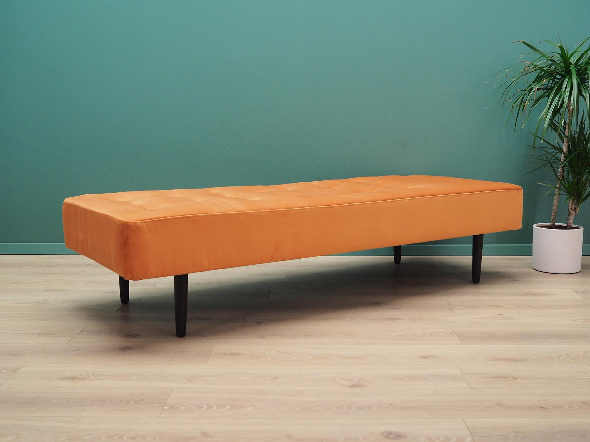 Fantastic daybed from the 1960s-1970s. Danish design, Minimalist form. Furniture is covered with orange velour. Daybed is preserved in good condition, directly for use.

Dimensions: height 43 cm, width 185 cm, depth 72 cm.


   