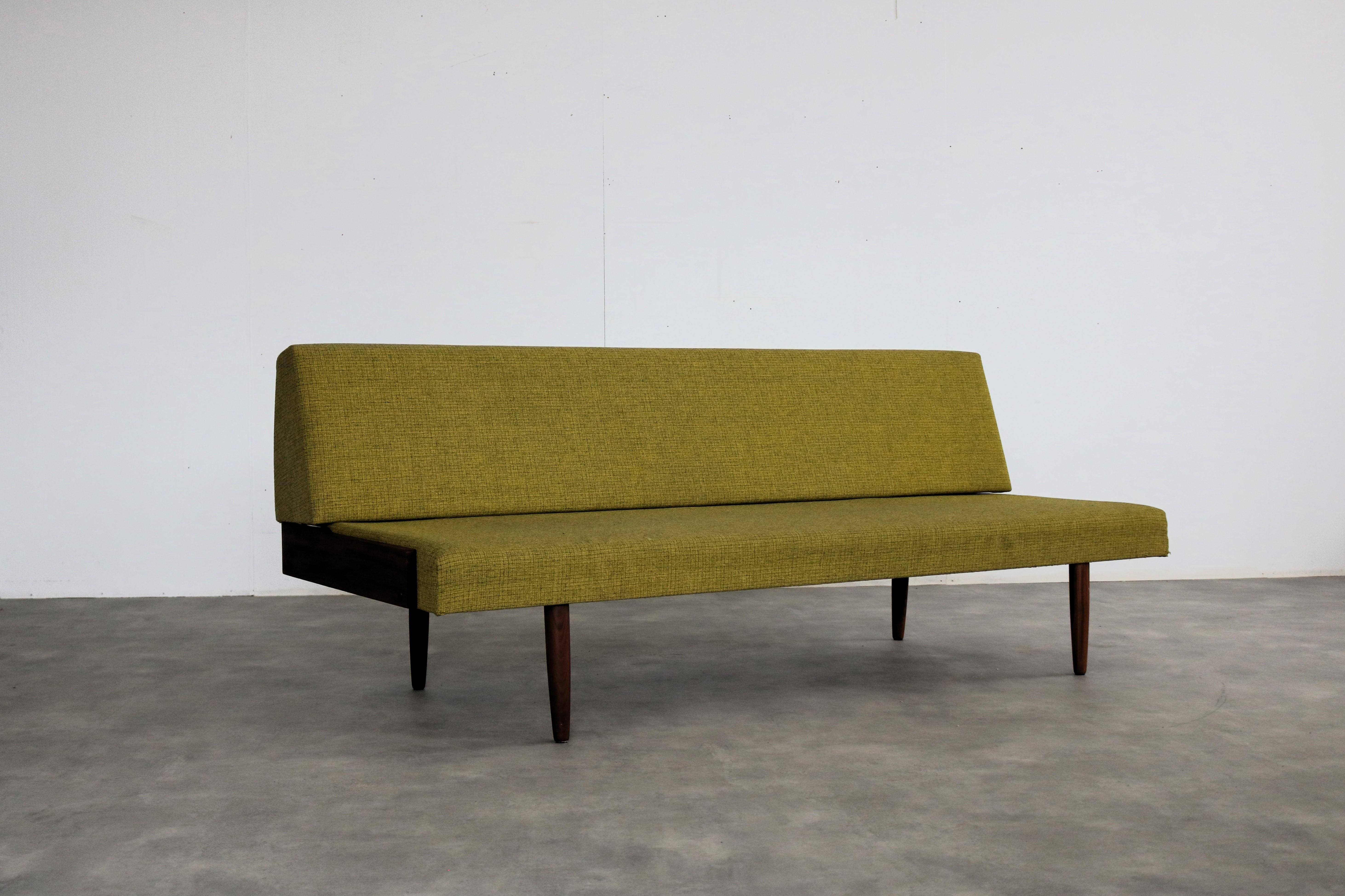 vintage daybed  bank  sofa  60s  Swedish

period  60's
design  unknown  Sweden
condition  good  light signs of use  some light spots 
size  78 x 198 x 84 (hxwxd) seat height 40 cm;

details  teak; upholstery; 2 pieces available;

article number  2602