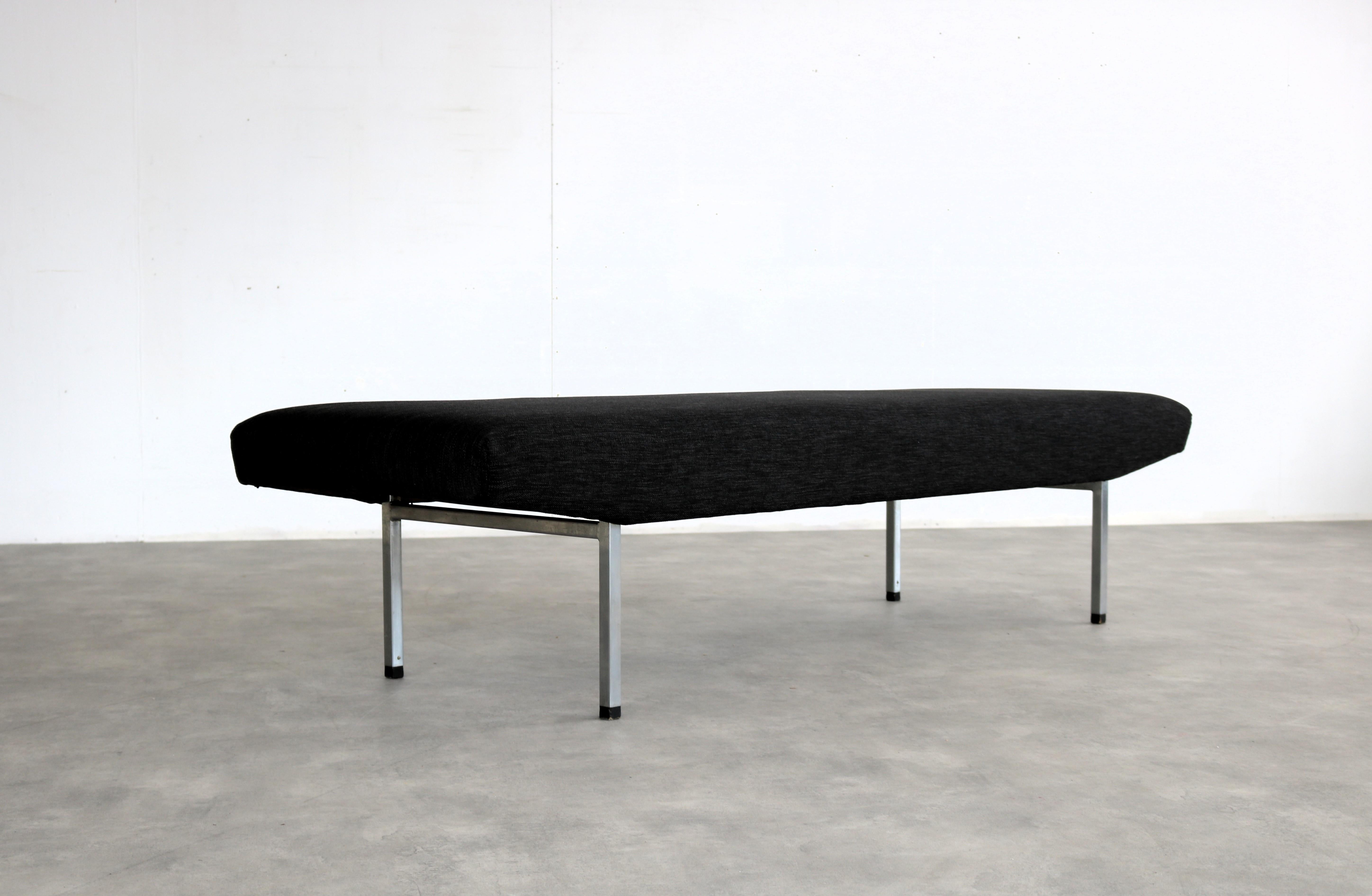 lit de jour vintage  banc  1960s  période  1960s en vente 3