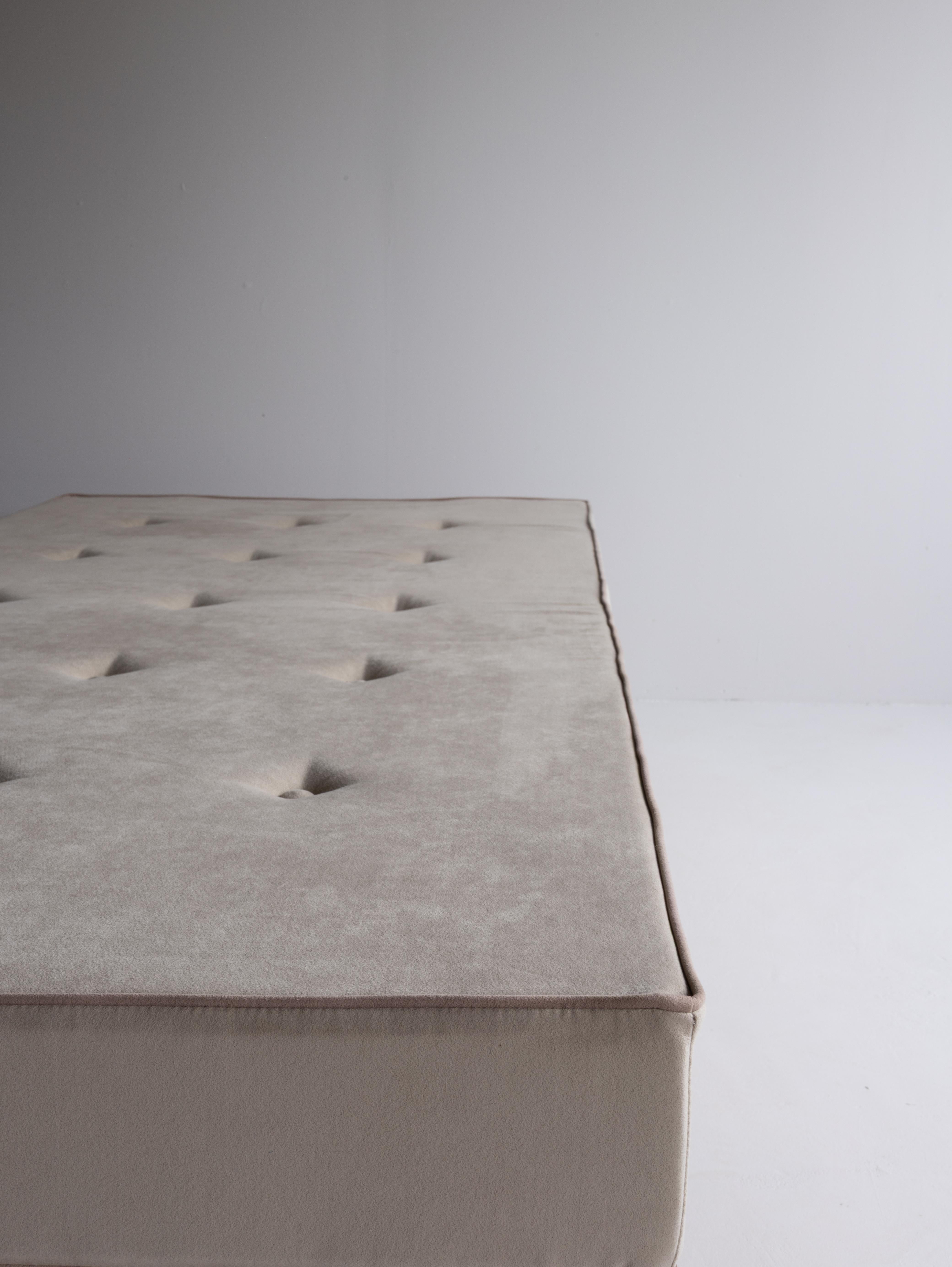 Daybed Vintage par Christian Durupt, 1960s en vente 3