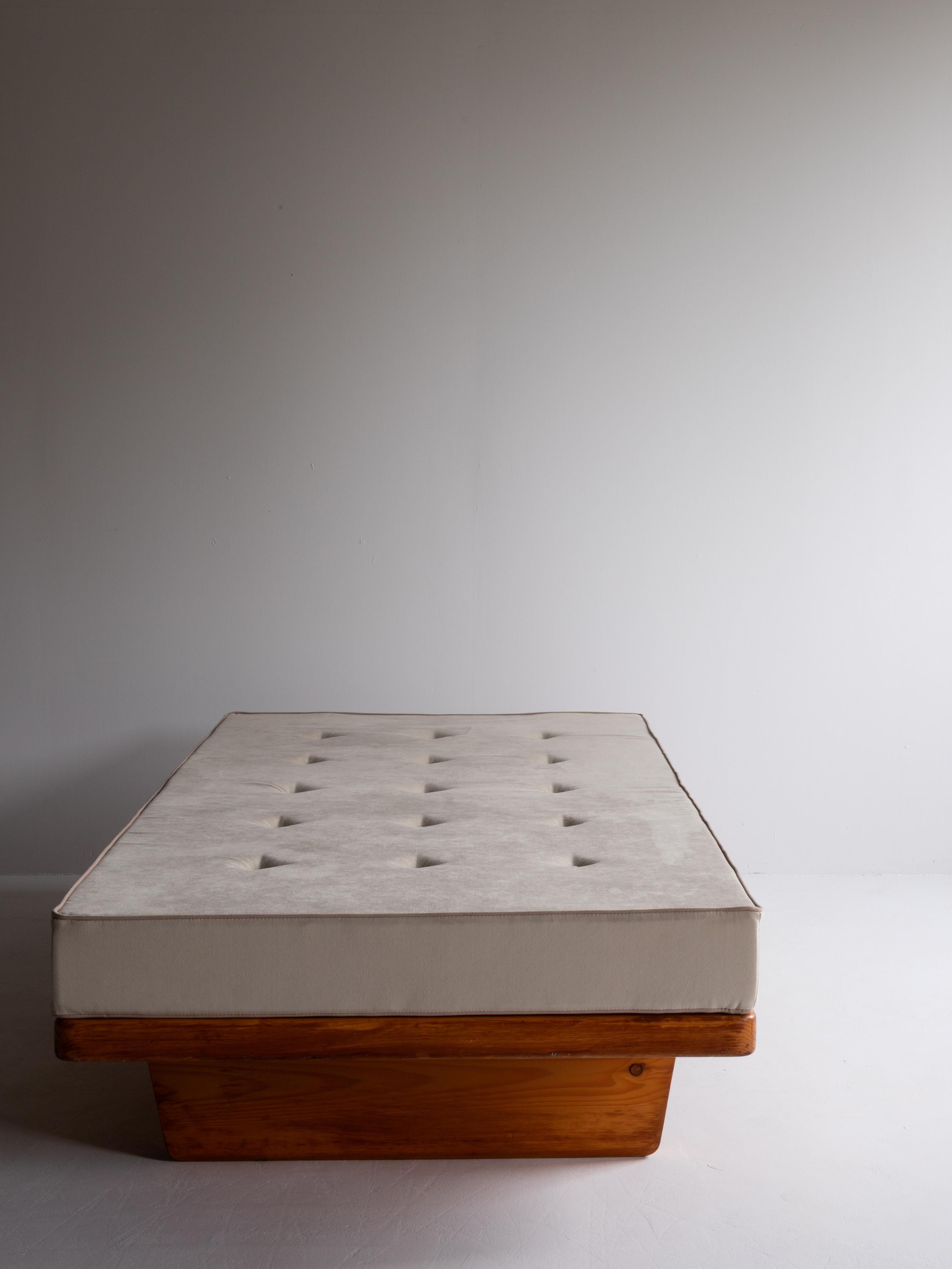 Daybed Vintage par Christian Durupt, 1960s en vente 2