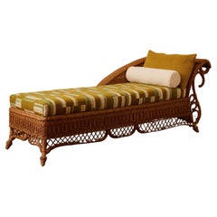 Vintage Daybed in Rattan
