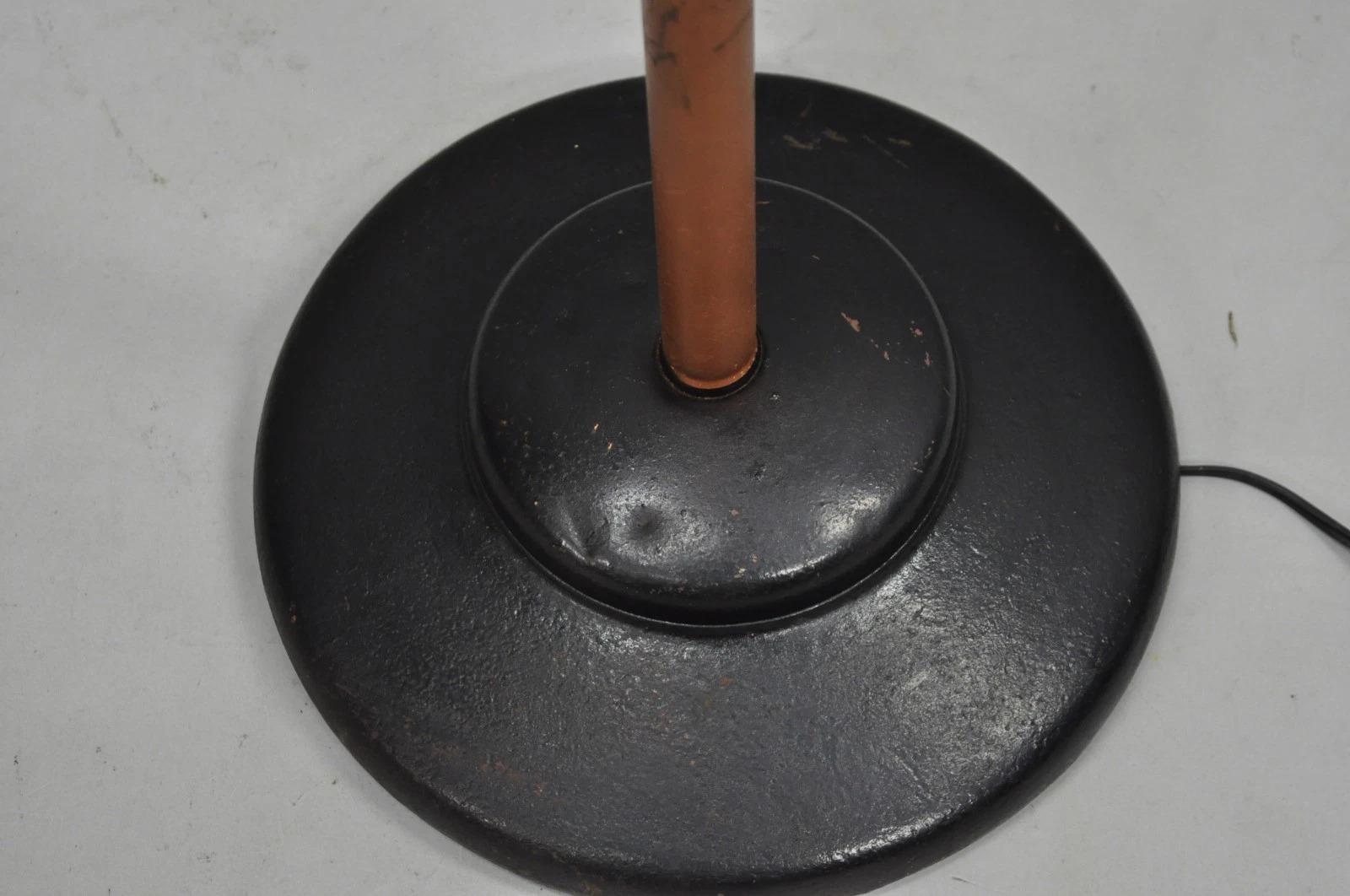 Vintage Dazor Lámpara de pie de metal regulable, alta y flotante, industrial y moderna en venta 7