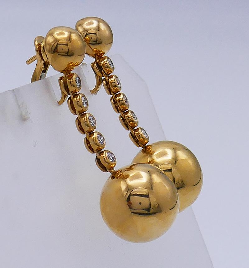 18k Gold Vintage De Grisogono-Ohrringe Boule-Diamant im Zustand „Hervorragend“ in Beverly Hills, CA