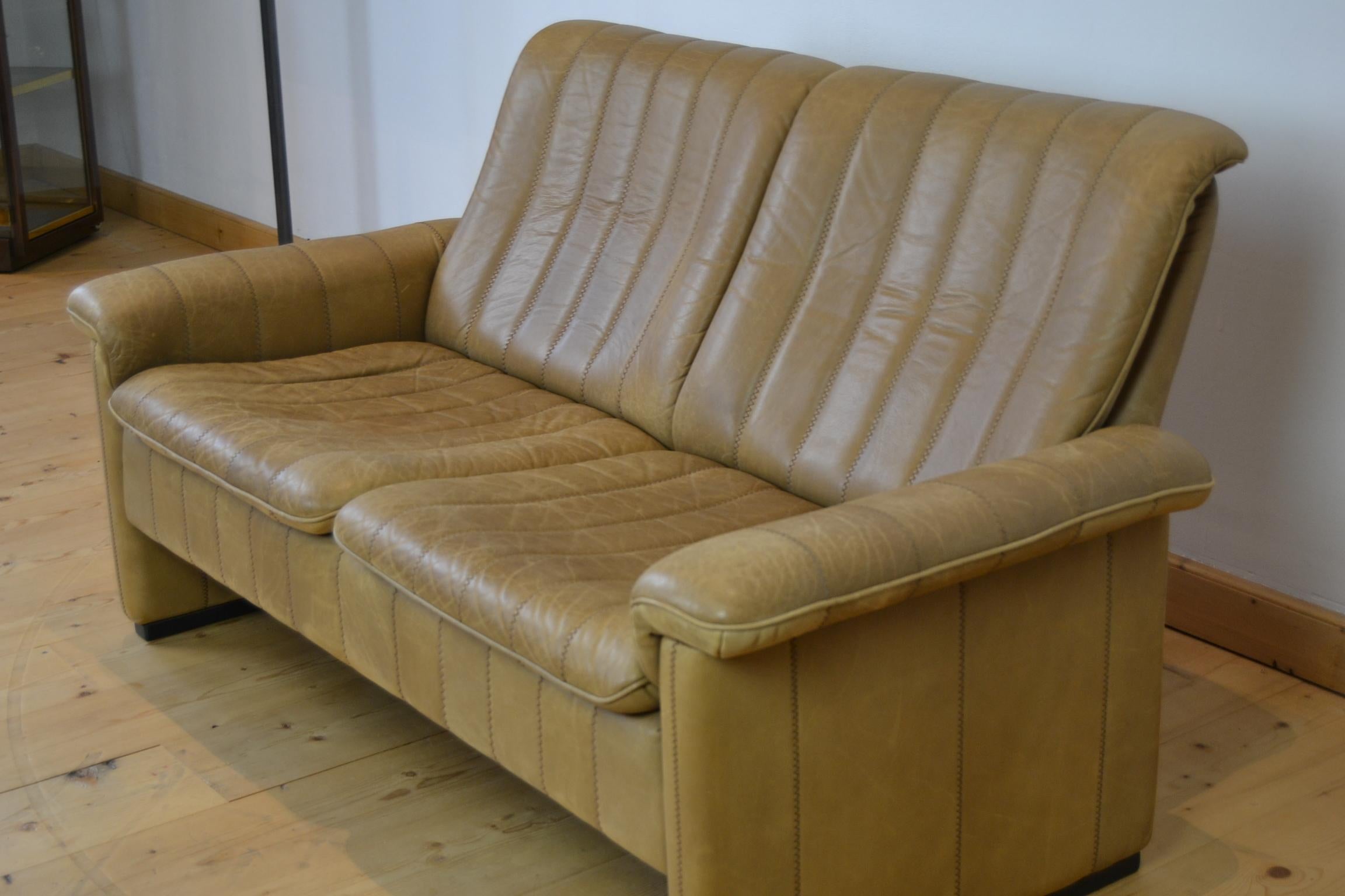 Vintage De Sede 2-Seat Sofa, Brown Leather, Switserland , 1970s 9