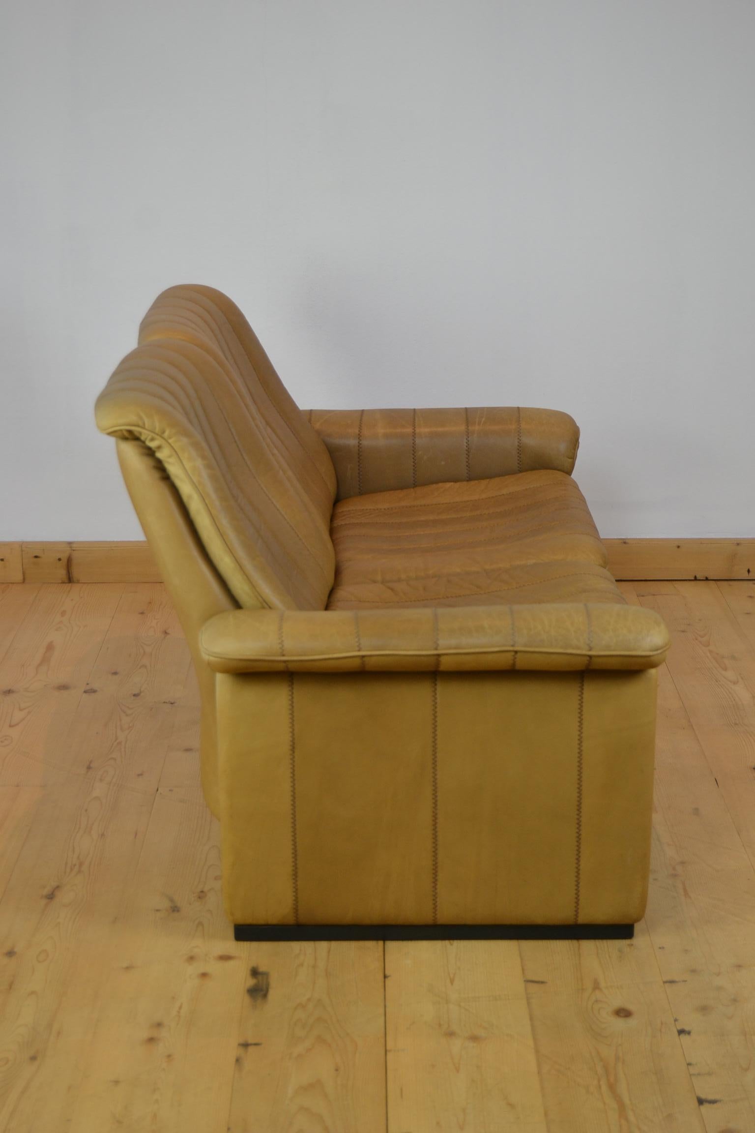 Vintage De Sede 2-Seat Sofa, Brown Leather, Switserland , 1970s 3