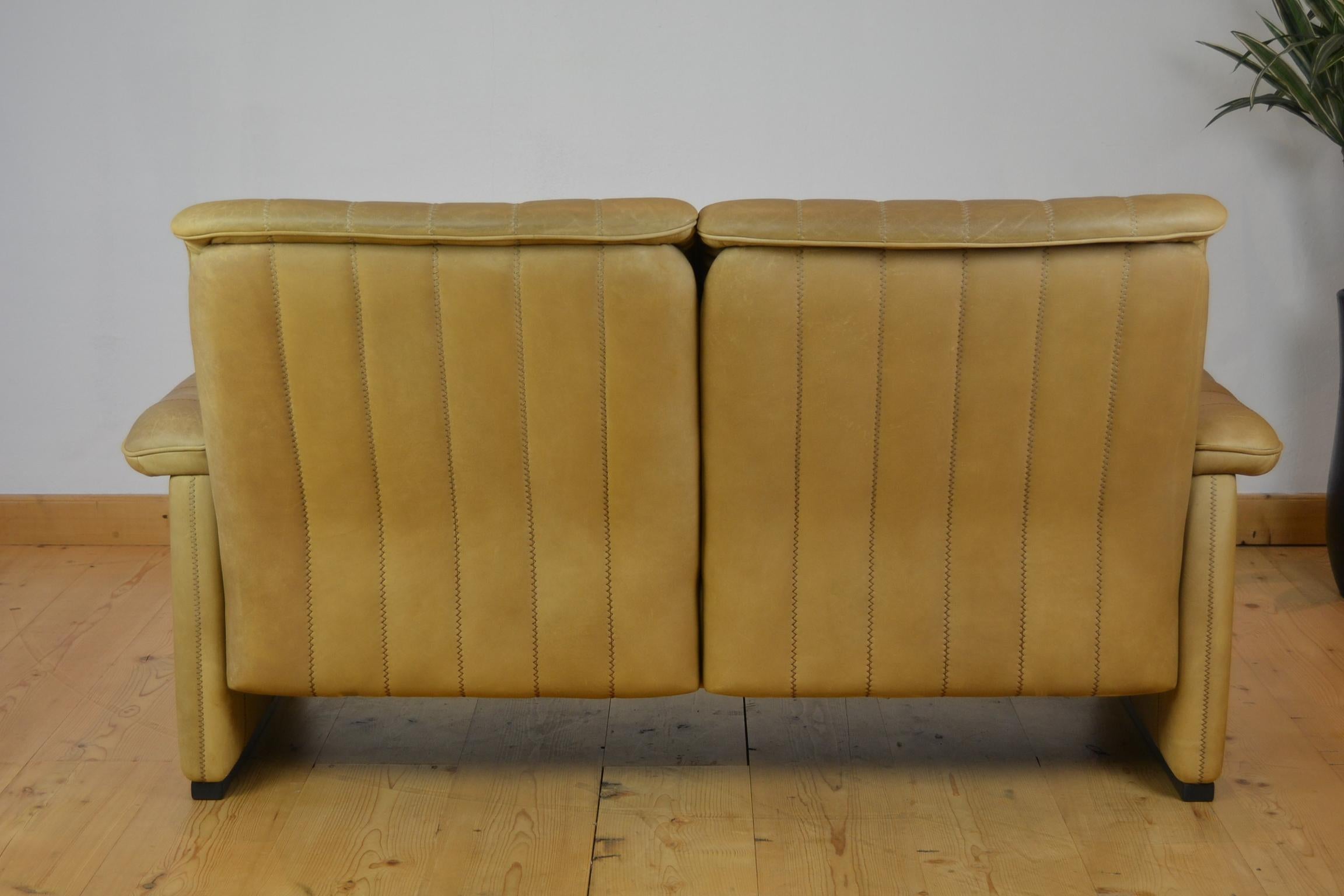 Vintage De Sede 2-Seat Sofa, Brown Leather, Switserland , 1970s 4