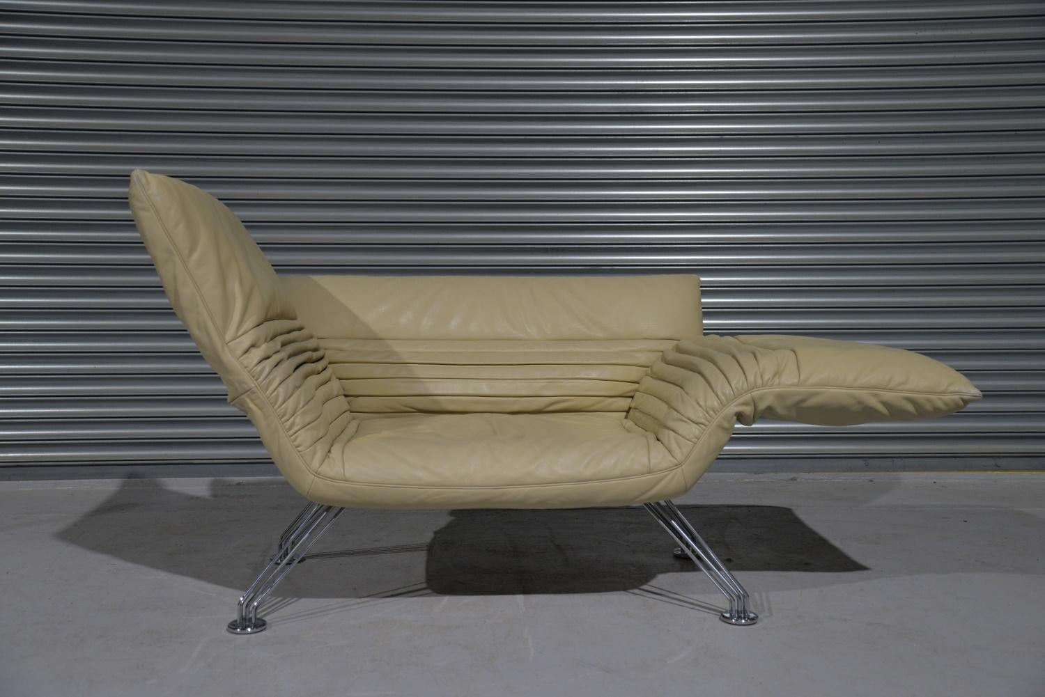 Late 20th Century Vintage De Sede Ds 142 Sofa / Chaise Longue by Winfried Totzek, Switzerland 1988 For Sale