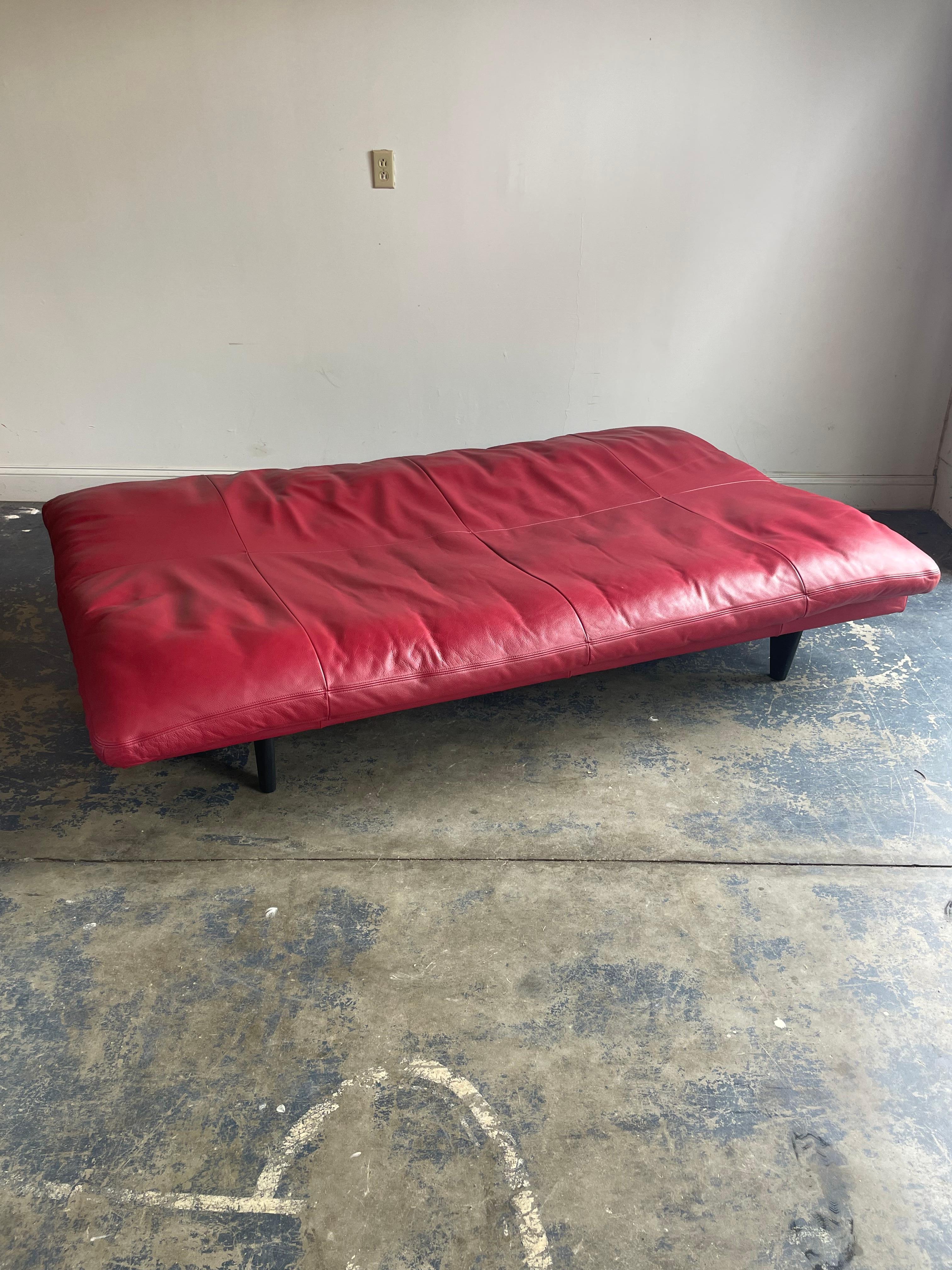 Sofa convertible De Sede DS 169 vintage en cuir rouge par Ernst Ambhler 1