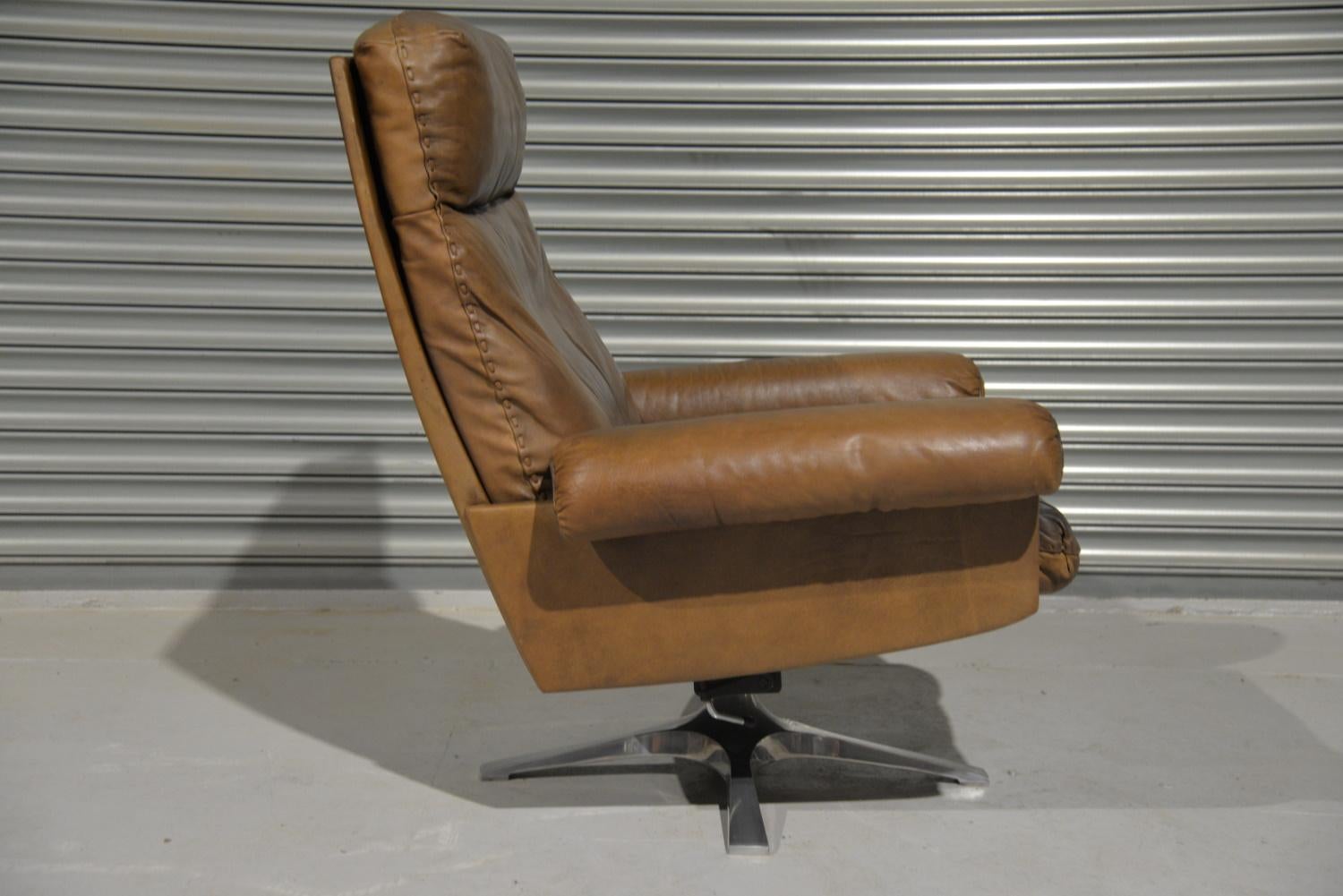 Vintage De Sede DS 31 Hochlehner-Drehsessel mit Ottomane, 1970er Jahre im Angebot 4