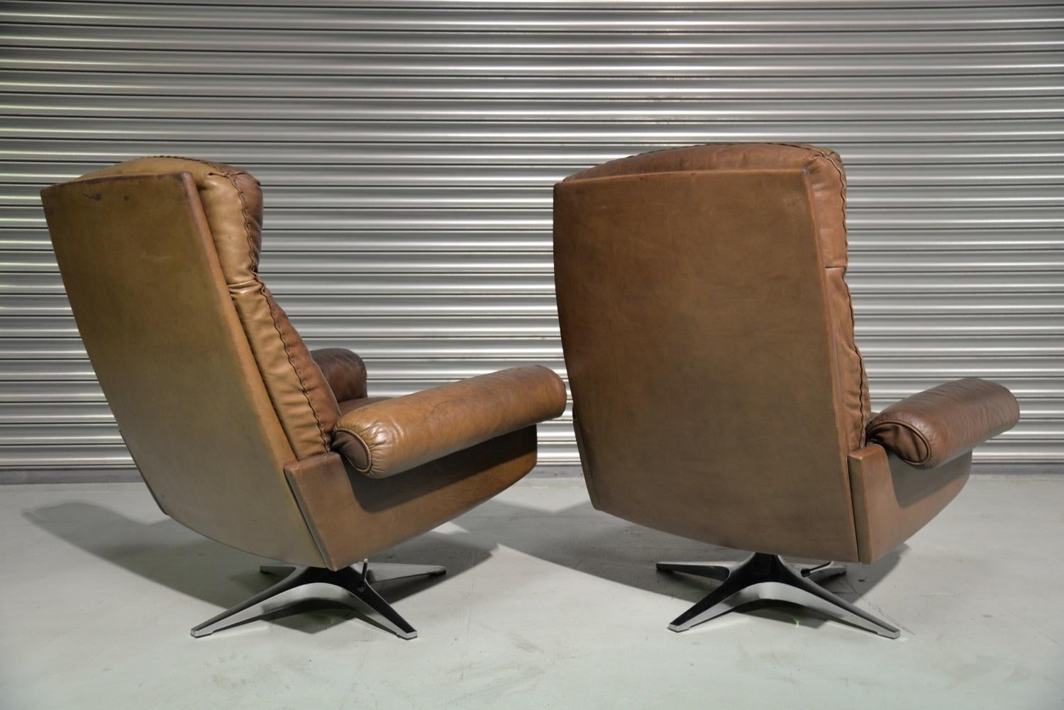 Late 20th Century Vintage De Sede DS 31 High-Back Swivel Lounge Armchairs 1970`s For Sale
