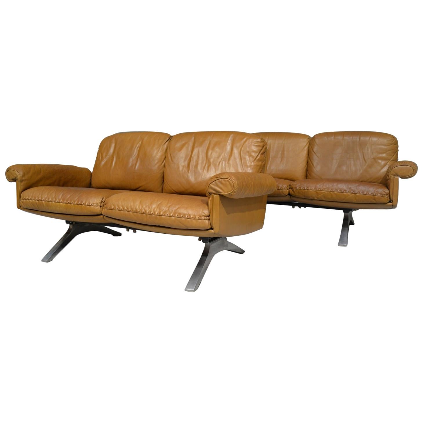 Vintage De Sede DS 31 Leather Sofa and Loveseat, Switzerland 1970s For Sale