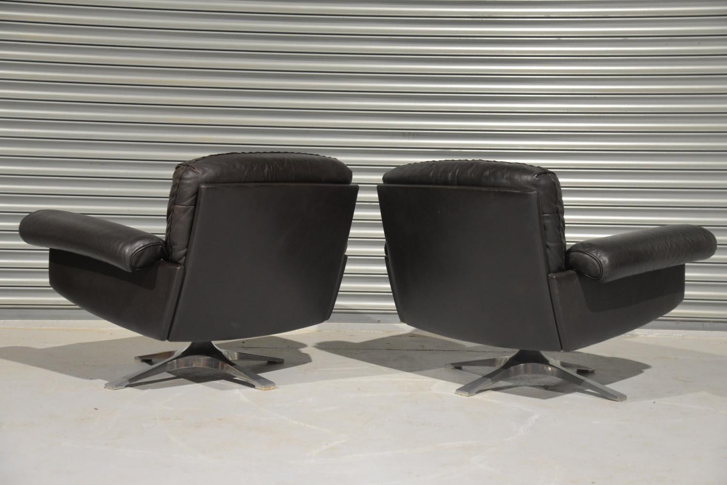 Late 20th Century Vintage De Sede DS 31 Leather Swivel Lounge Armchairs, 1970s For Sale