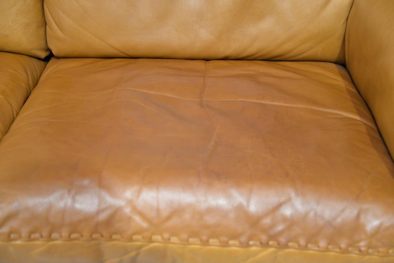 Vintage De Sede DS 31 Leather Three-Seat Sofa, Switzerland 1970s For Sale 10
