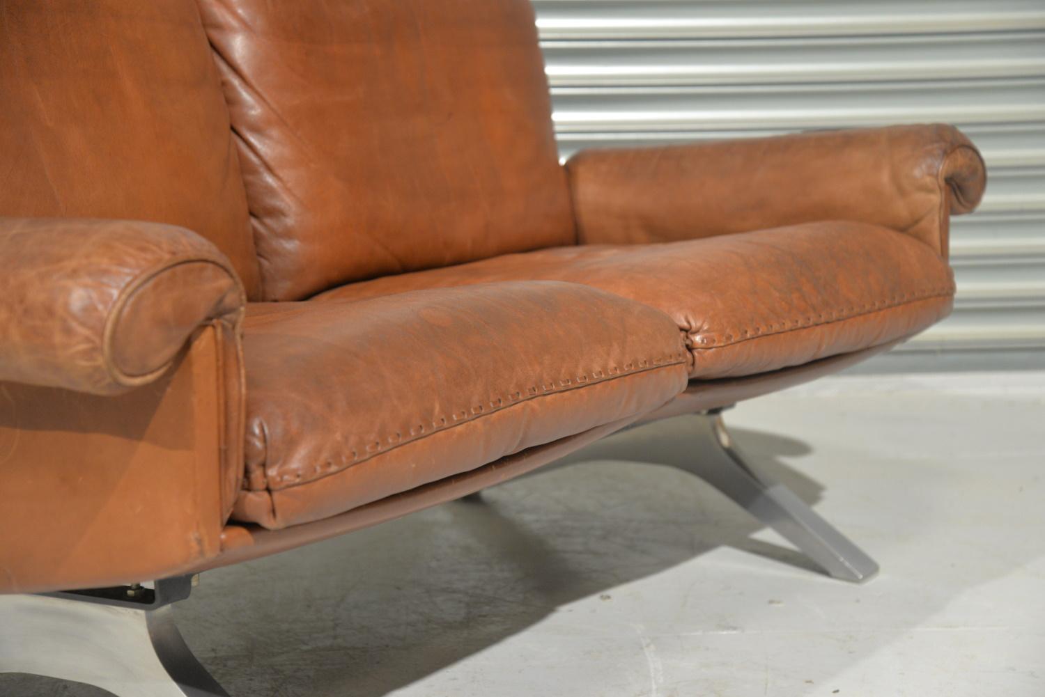 Vintage De Sede DS 31 Leather Two-Seat Sofa or Loveseat, Switzerland, 1970s For Sale 4