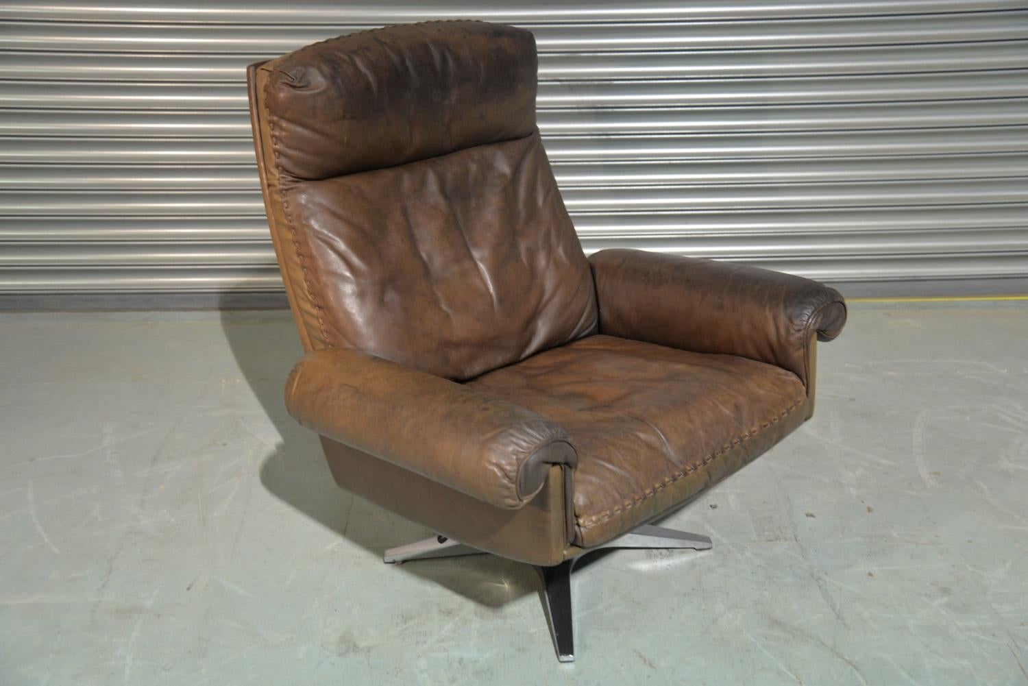 Vintage De Sede DS 31 Swivel Lounge Armchair with Ottoman 1970`s 5