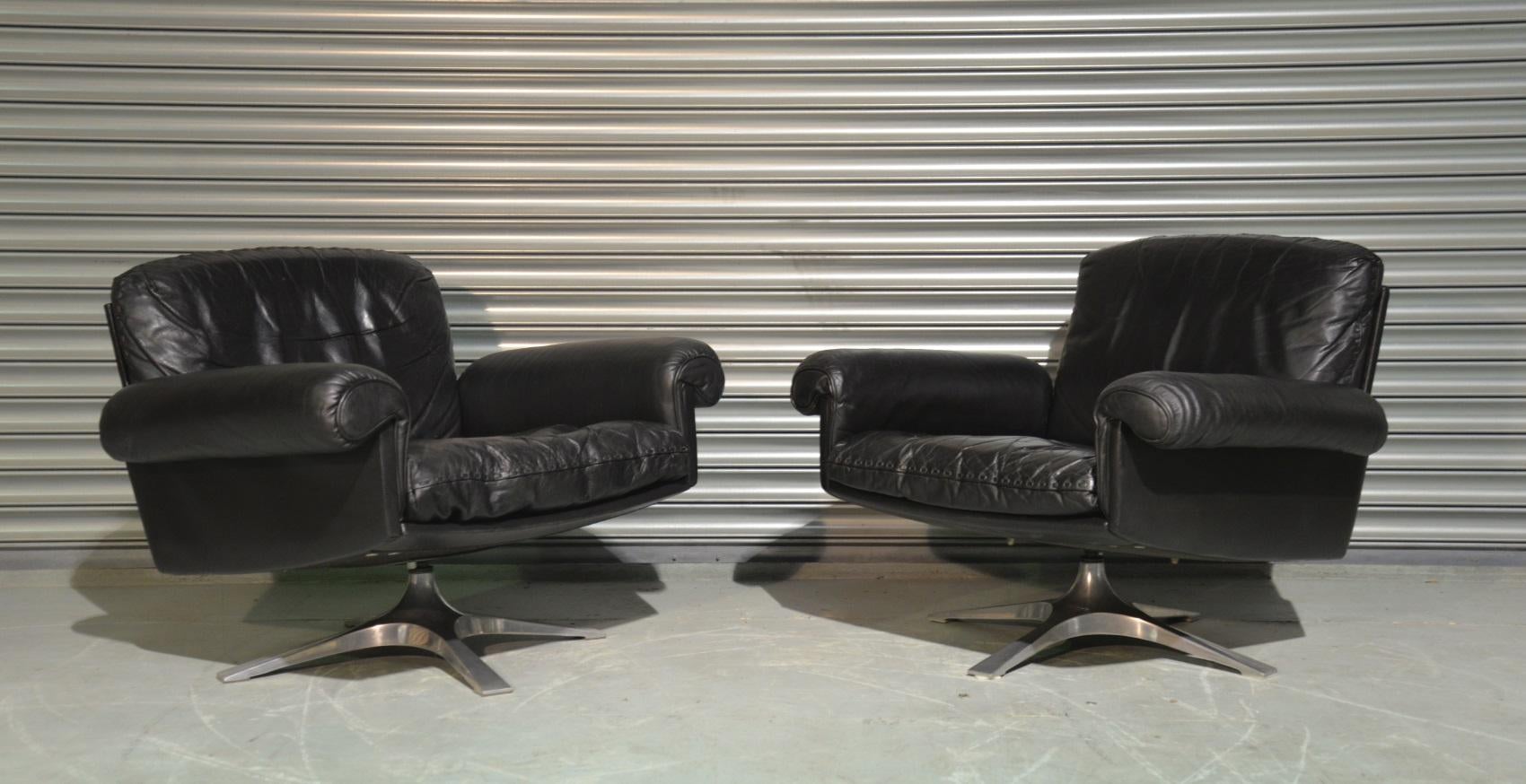 Vintage De Sede DS 31 Leather Swivel Lounge Armchairs, Switzerland 1970s For Sale 3