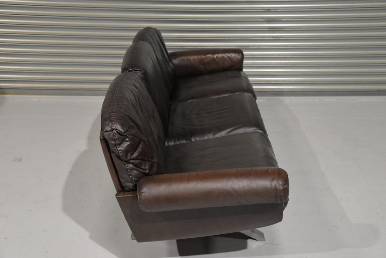 Aluminum Vintage De Sede DS 31 Three-Seat Sofa, Switzerland, 1970s For Sale