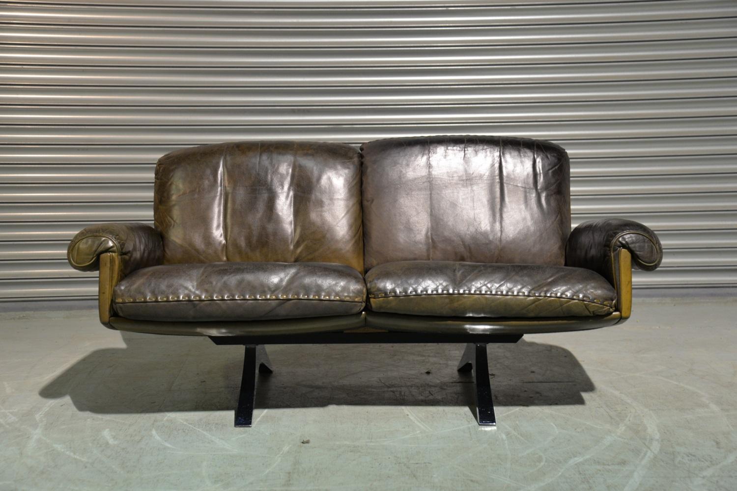 Vintage De Sede DS 31 Leather Two-Seat Sofa or Loveseat, Switzerland 1970s In Good Condition For Sale In Fen Drayton, Cambridgeshire
