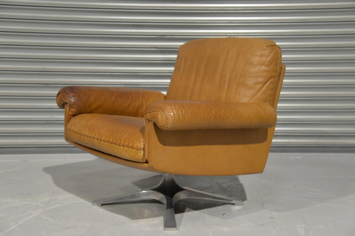 Vintage De Sede Ds 31 Two-Seat Sofa with Swivel Armchair, Switzerland, 1970s 6