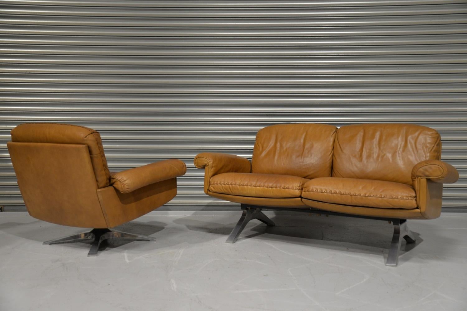 Swiss Vintage De Sede Ds 31 Two-Seat Sofa with Swivel Armchair, Switzerland, 1970s