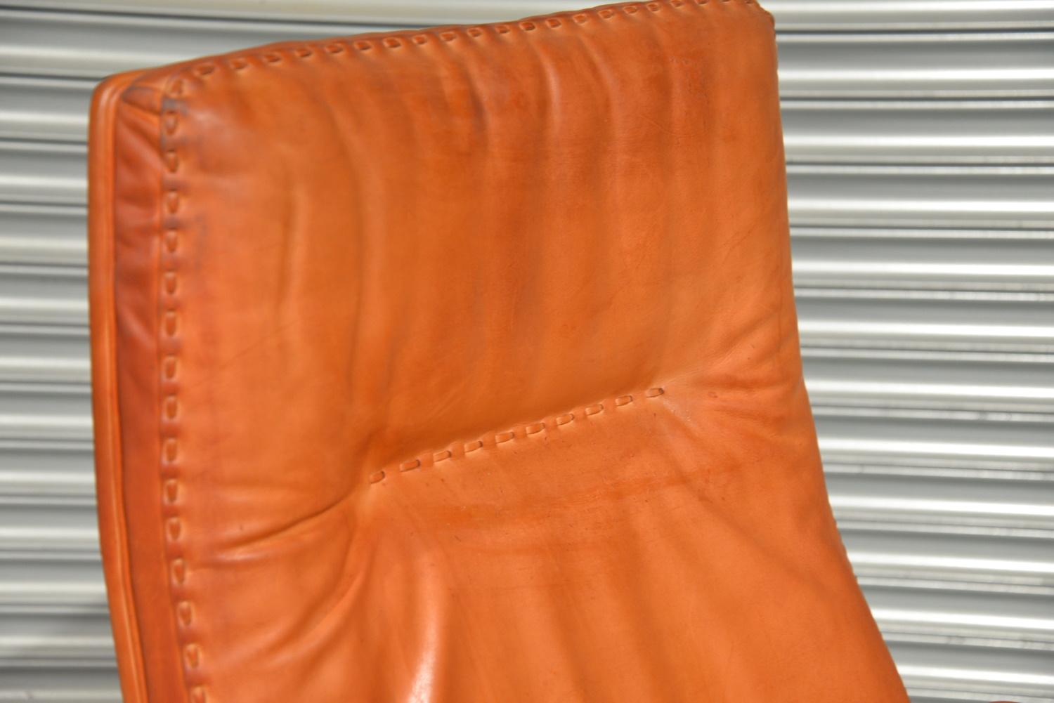 Vintage De Sede DS 35 Executive Swivel Armchair on Castors, Switzerland, 1960s For Sale 2