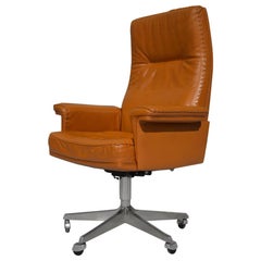 Vintage De Sede DS 35 Executive Swivel Armchair on Castors, Switzerland, 1960s