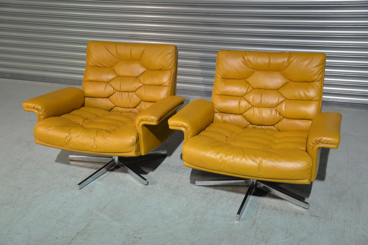 Vintage De Sede DS 35 Swivel Armchairs by Robert Haussmann, Switzerland 1970s For Sale 4