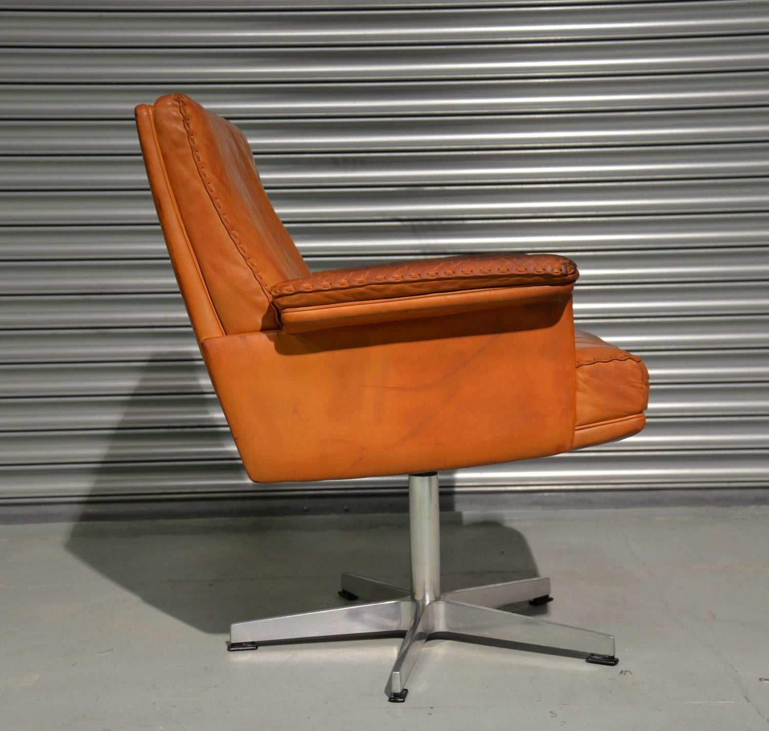 Aluminum Vintage De Sede DS 35 Executive Swivel Desk Armchair, Switzerland 1960s