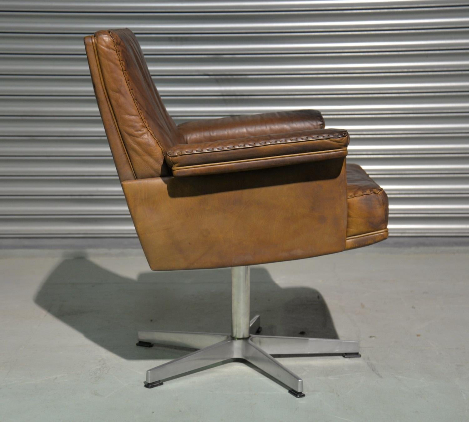 Aluminum Vintage de Sede DS 35 Executive Swivel Desk Armchair, Switzerland 1960s For Sale