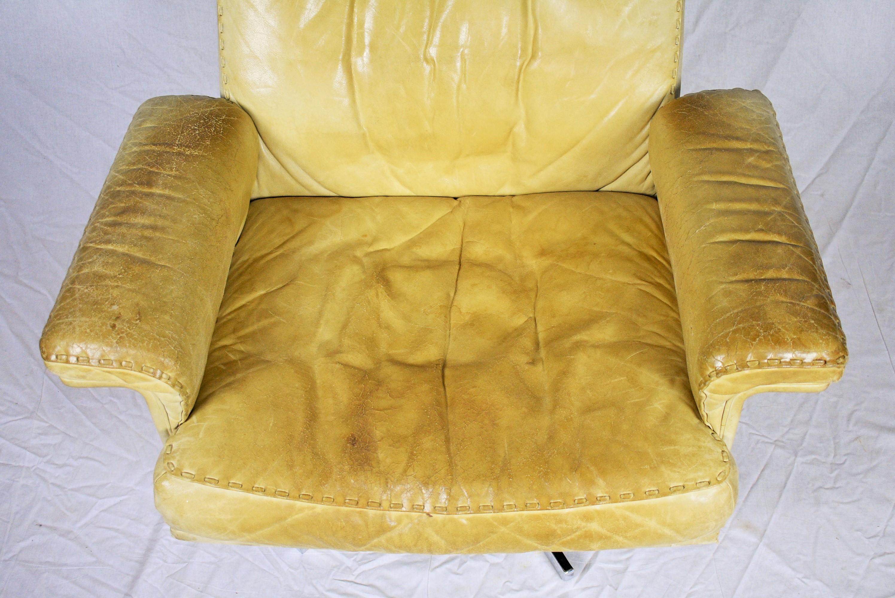 Vintage De Sede DS 35 Leather Swivel Armchair, Switzerland, 1969s For Sale 6