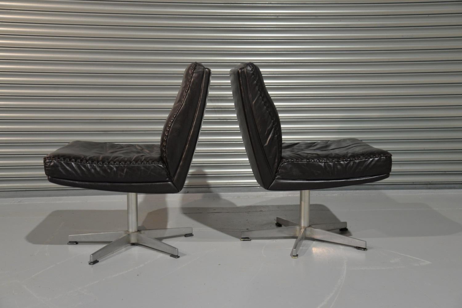 Vintage de Sede DS 35 Leather Swivel Office Chairs, Switzerland 1960s In Fair Condition For Sale In Fen Drayton, Cambridgeshire