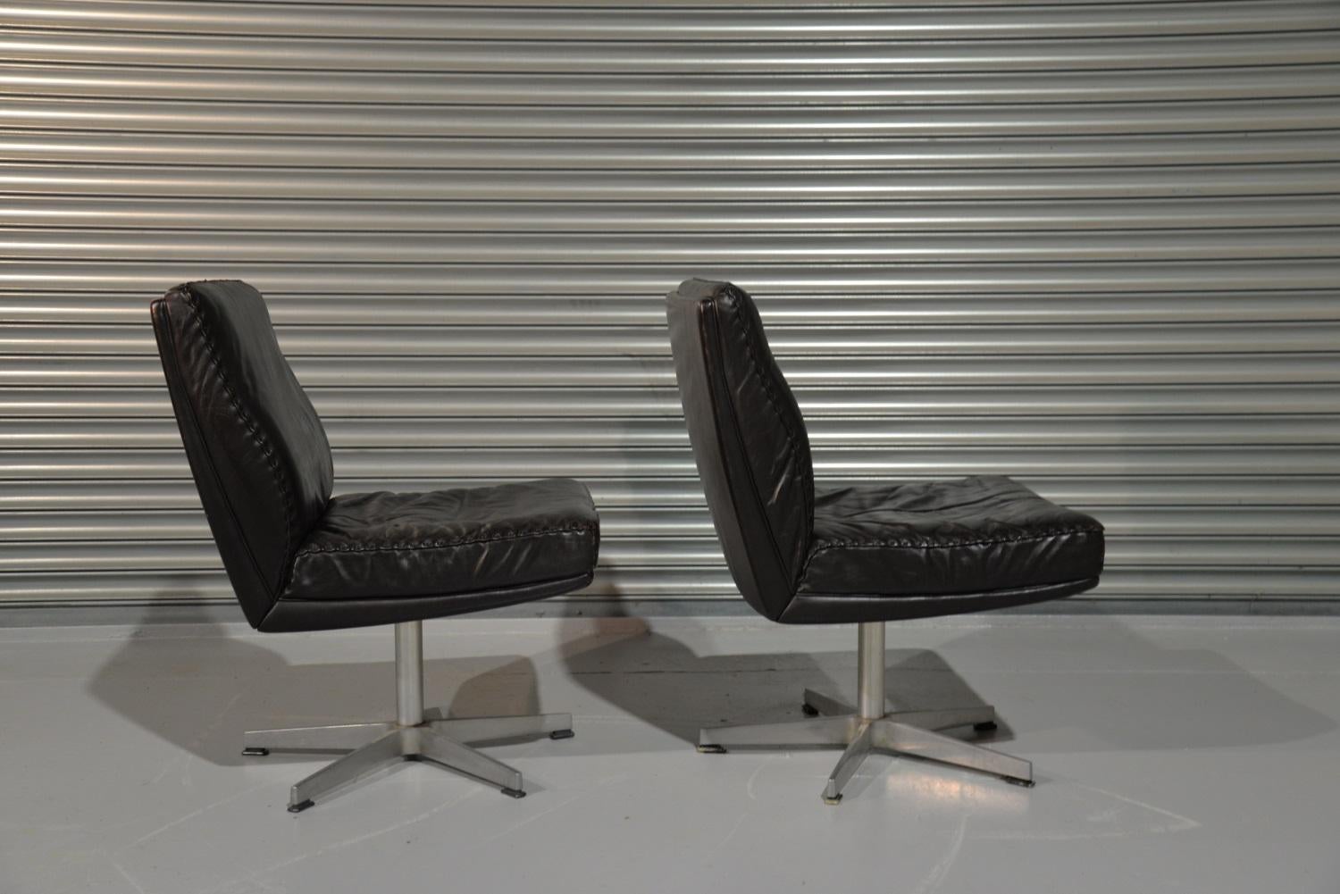 Vintage de Sede DS 35 Leather Swivel Office Chairs, Switzerland 1960s For Sale 3