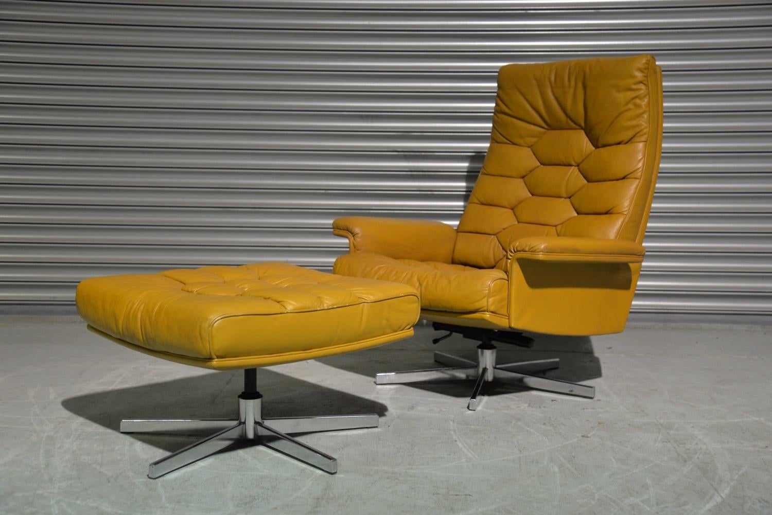 Discounted airfreight for our International and US customers ( from 2 weeks door to door) 

We are delighted to bring to you an ultra-rare and highly desirable De Sede Executive swivel lounge armchair and ottoman. Built in the 1970s by De Sede