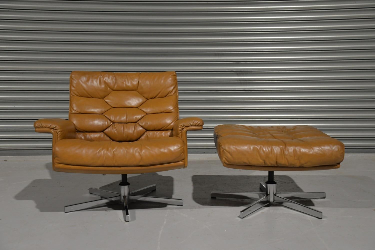 Swiss Vintage de Sede DS 35 Swivel Armchair and Ottoman by Robert Haussmann, 1970s For Sale