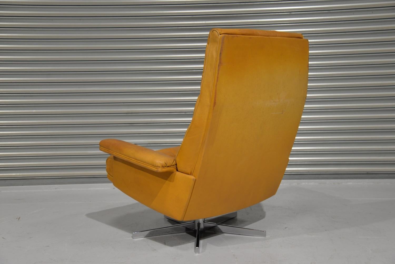 Mid-Century Modern Vintage De Sede DS 35 Swivel Armchair by Robert Haussmann, Switzerland 1970s