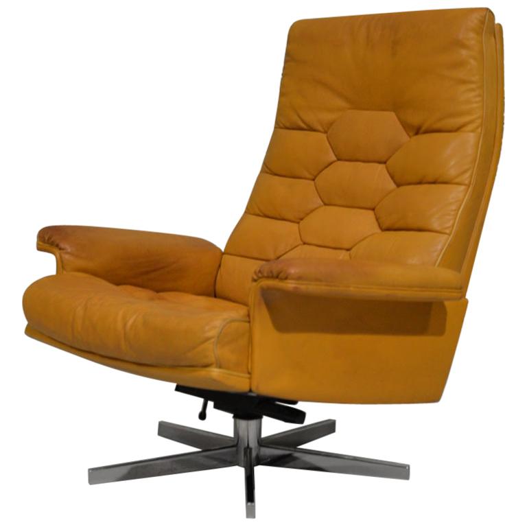 Vintage De Sede DS 35 Swivel Armchair by Robert Haussmann, Switzerland 1970s