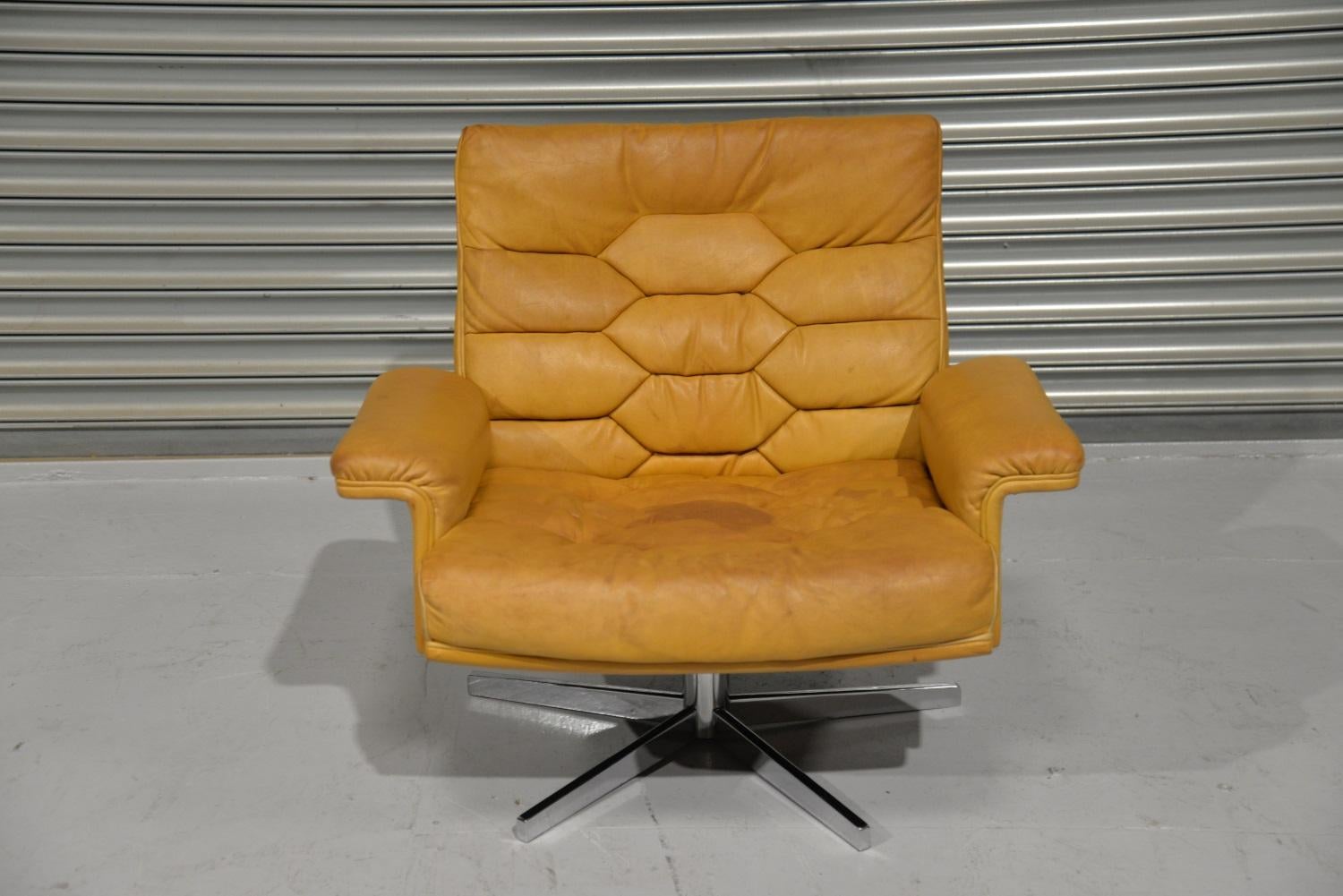 Vintage De Sede DS-P Swivel Armchair by Robert Haussmann, Switzerland 1970s For Sale 2