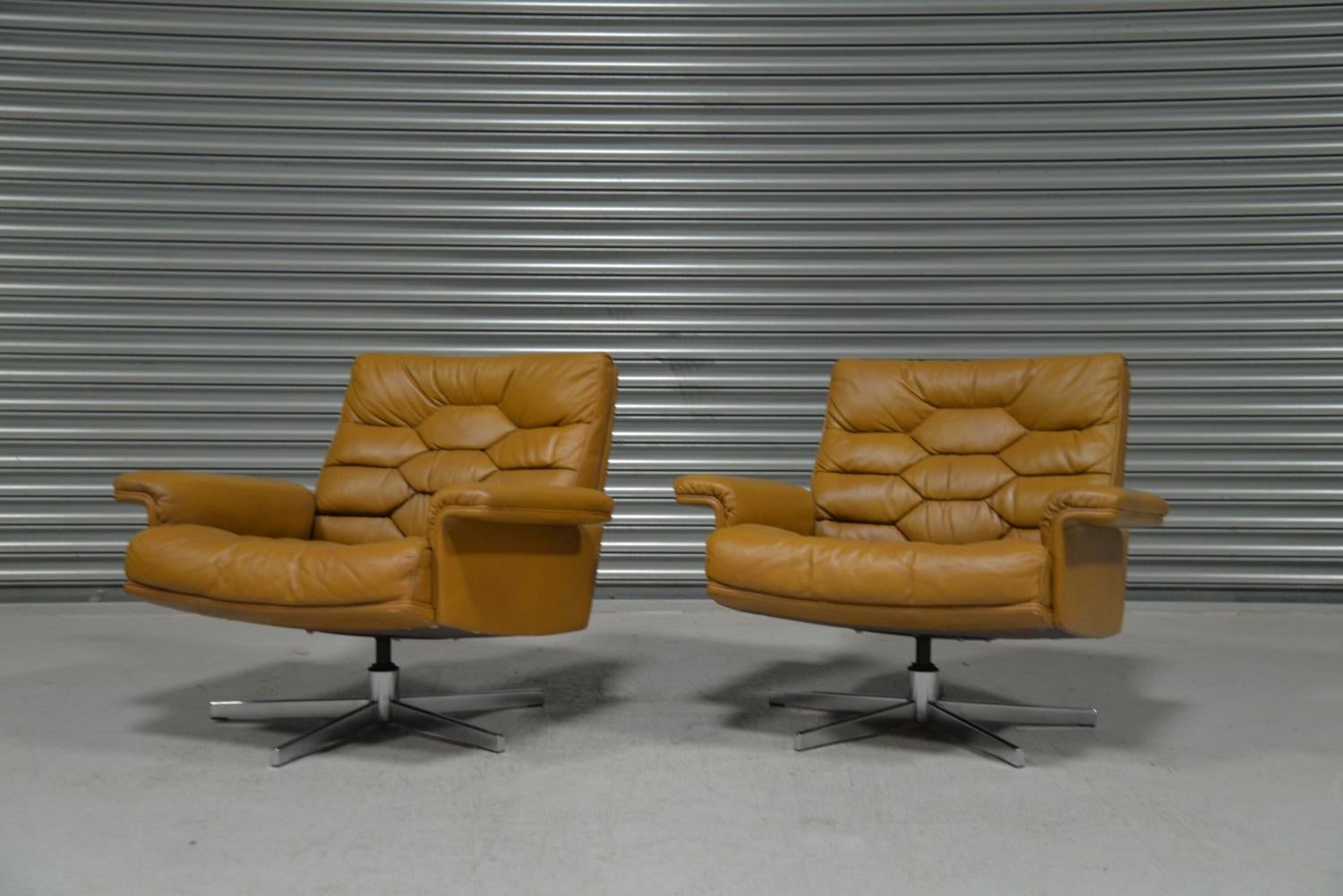 Sillones giratorios De Sede DS-P vintage de Robert Haussmann, Suiza, años 70 Moderno de mediados de siglo en venta
