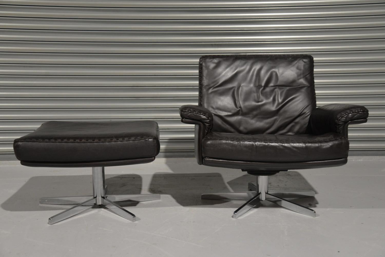 Discounted airfreight for our US and International customers (from 2 weeks door to door)

We are delighted to bring to you an ultra-rare and highly desirable De Sede DS 35 swivel leather armchair and ottoman. Hand built in the 1970s by De Sede