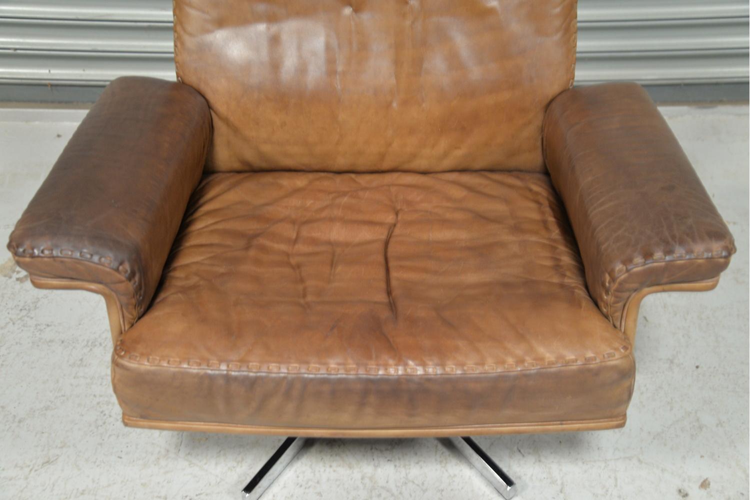 Vintage De Sede DS 35 Swivel Leather Armchair, Switzerland, 1970s For Sale 2