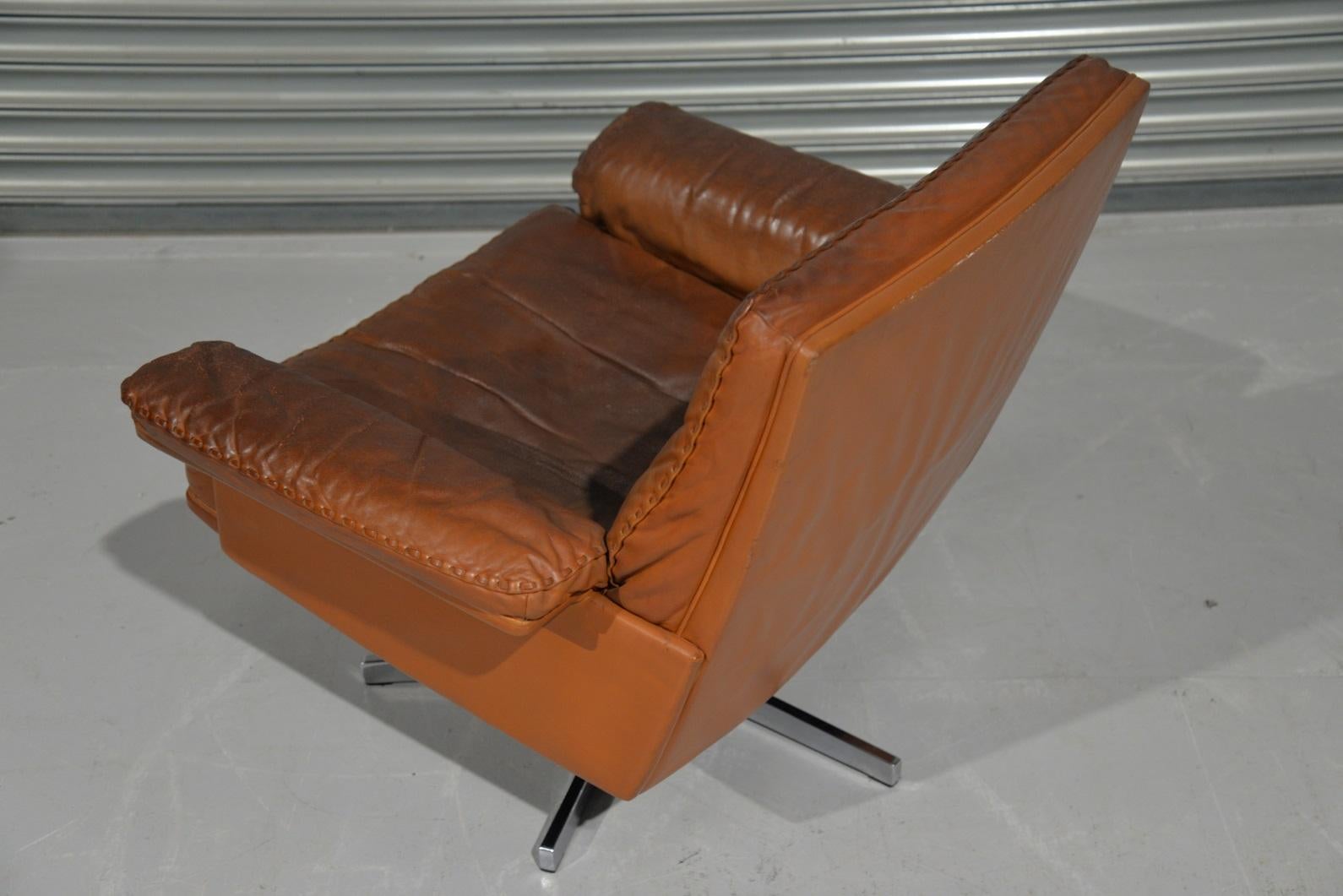 Vintage De Sede DS 35 Leather Swivel Armchair, Switzerland 1970`s 6