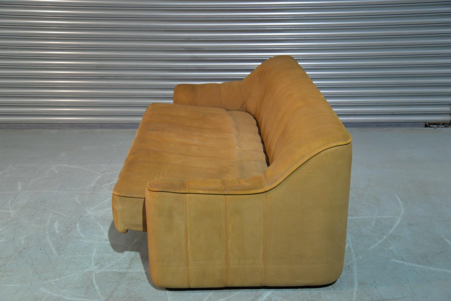 Late 20th Century Vintage De Sede DS 44 Three-Seat Sofa and Daybed, 1970s