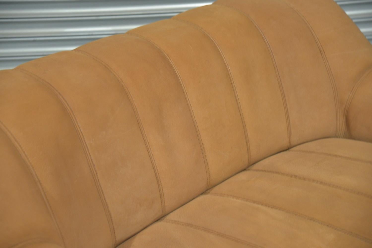 Vintage De Sede DS 44 Leather Two-Seat Sofa or Loveseat Switzerland 1970`s 9