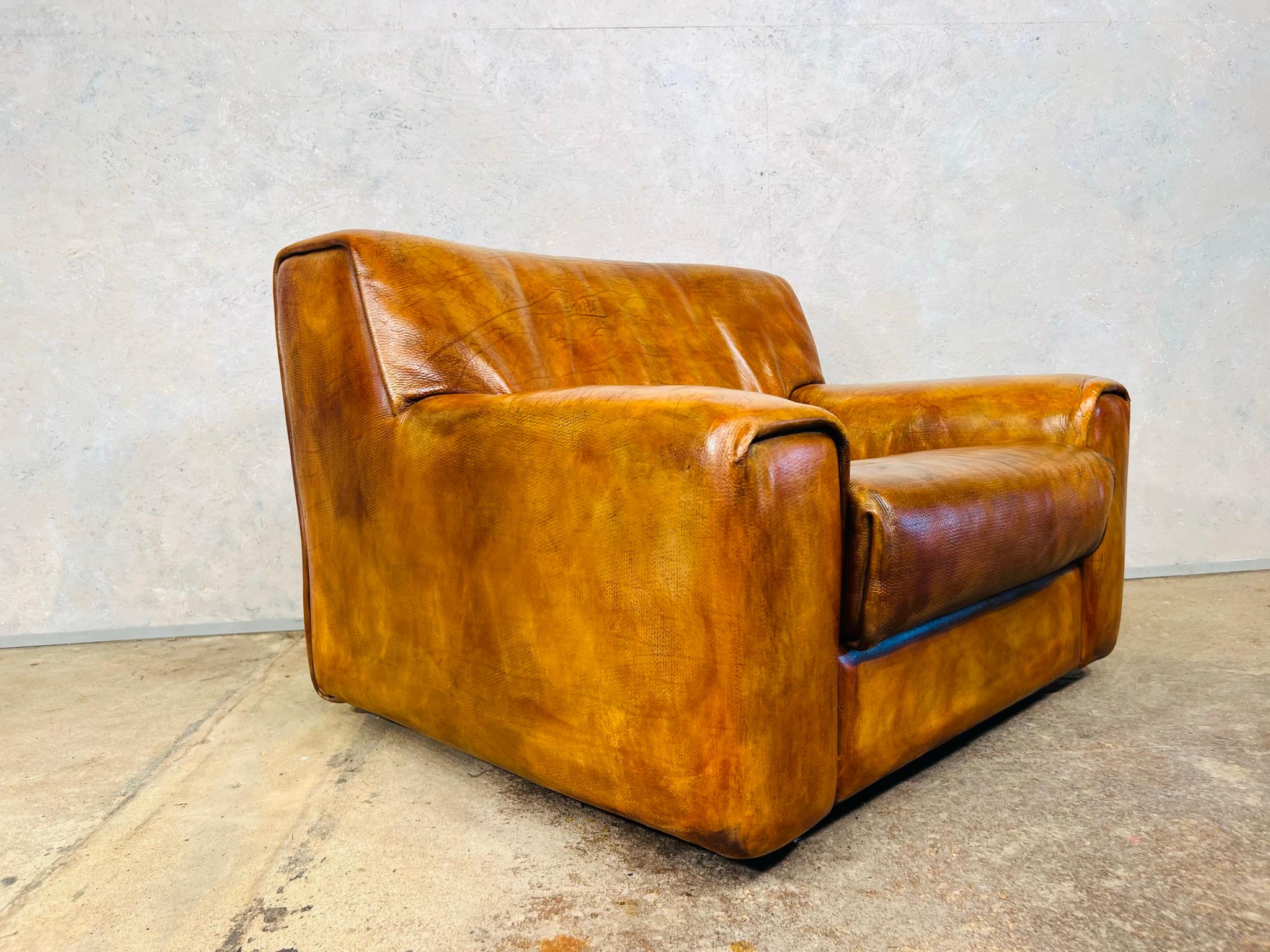 Vintage De Sede Ds 47 Bull Neck Leather Lounge Chair Colour Sand #569 For Sale 1