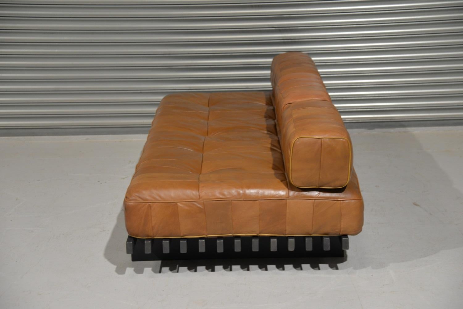 vintage leather daybed