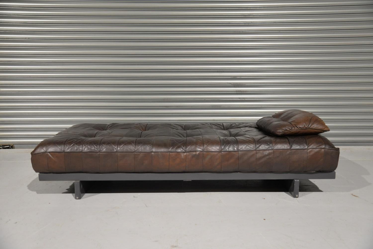 Discounted airfreight for our US and International customers (from 2 weeks door to door).

We are delighted to bring to a rare De Sede DS 80 patchwork leather daybed with patchwork cushion. Hand built in the 1960s by De Sede craftsman in
