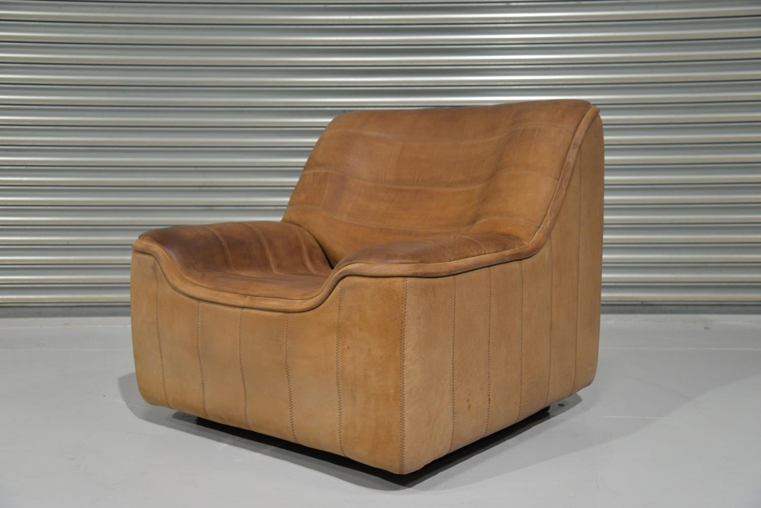 Discounted airfreight for our International customers (from 2 weeks door to door)

We are delighted to bring to you an ultra-rare vintage De Sede DS 84 armchair. Hand built in the 1970s by De Sede craftsman in Switzerland, this piece is upholstered