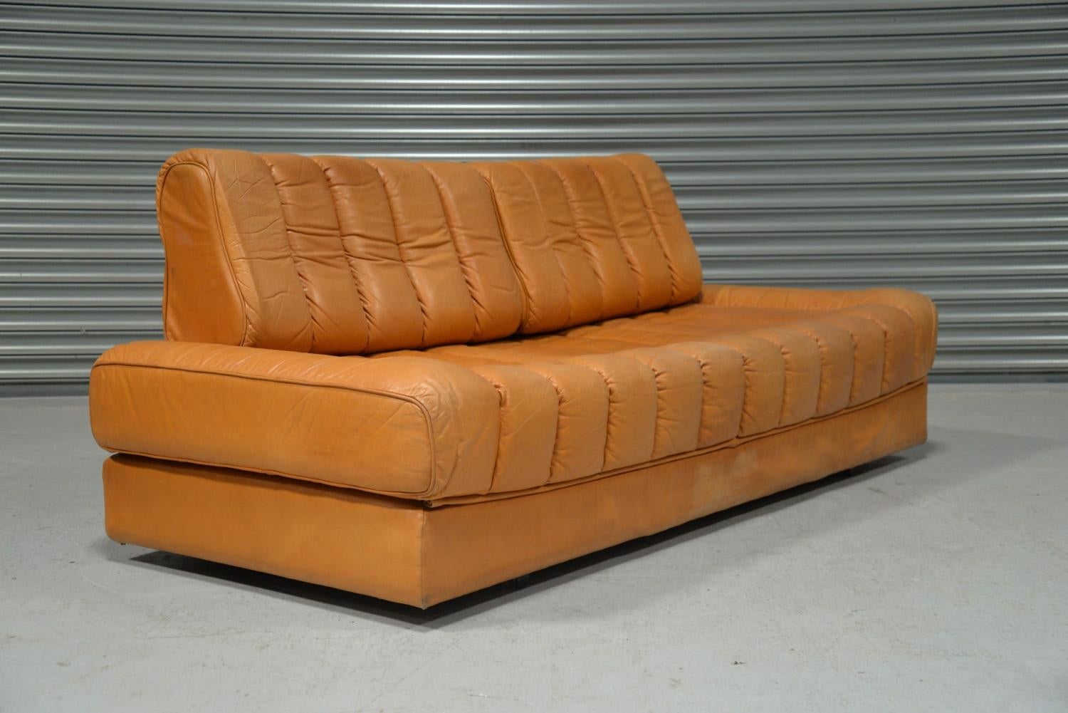 Vintage De Sede DS 85 Leather Daybed and Sofa / Loveseat, Switzerland, 1960s For Sale 1
